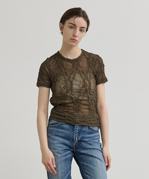 INSCRIRE（アンスクリア）の「【INSCRIRE/アンスクリア】Race Tee/シアーレースTシャツ/フラワージャガードシアーカットソー（Tシャツ/カットソー・レディース・ブラック/カーキ・FREE）」の2枚目の写真