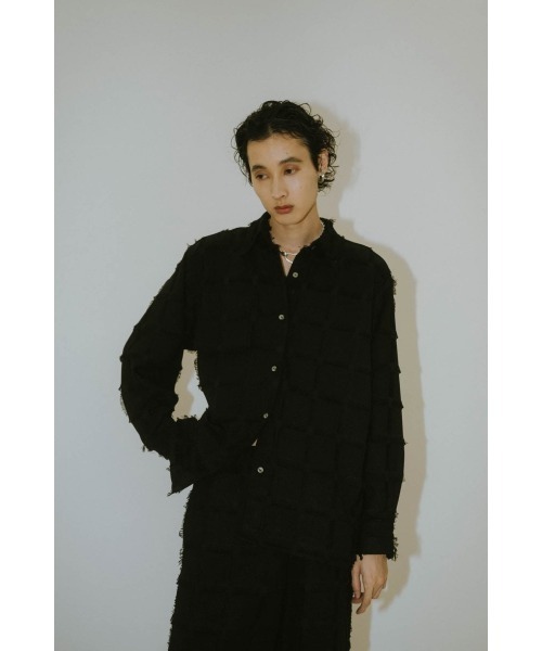 Knuth Marf(クヌースマーフ)の「fringe switching shirt(unisex)(シャツ/ブラウス・レディース・ブラック・SMALL)」の7枚目の写真