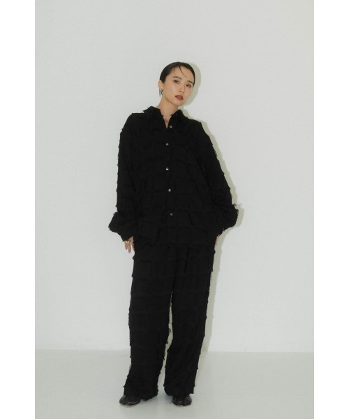 Knuth Marf(クヌースマーフ)の「fringe switching shirt(unisex)(シャツ/ブラウス・レディース・ブラック・SMALL)」の19枚目の写真