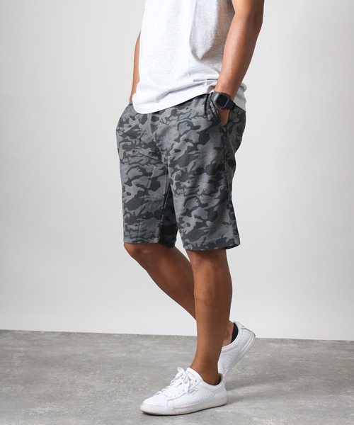 NYLAUS(ナイラス)の「ミニ裏毛 総柄 ショートパンツ(その他パンツ・メンズ・ブラック/グレー/ネイビー/チャコール・M/L/LL)」の2枚目の写真