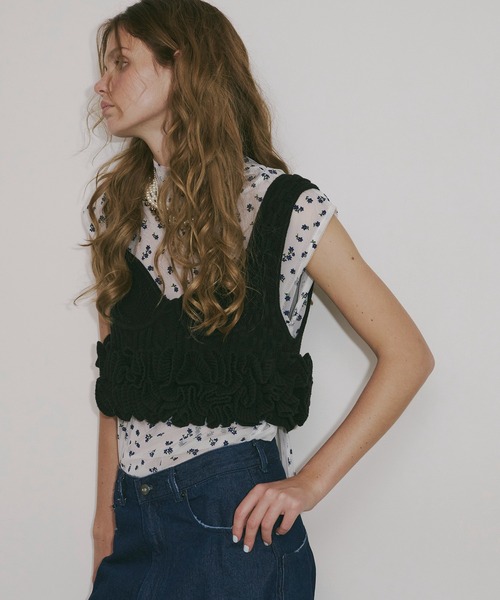 J1U by LA BELLE ETUDE(ジユウバイラベルエチュード)の「フラワーチュールワイドハイネックTOPS(Tシャツ/カットソー・レディース・その他・FREE)」の16枚目の写真