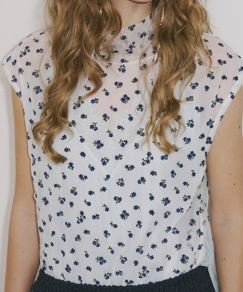 J1U by LA BELLE ETUDE(ジユウバイラベルエチュード)の「フラワーチュールワイドハイネックTOPS(Tシャツ/カットソー・レディース・その他・FREE)」の7枚目の写真