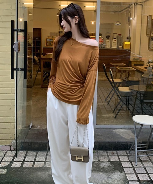 Per sist ence(パーシエンス)の「ウエストリボンオフショルトップス(Tシャツ/カットソー・レディース・アイボリー/ブラック/グレー/ネイビー/ブラウン・MEDIUM/LARGE)」の21枚目の写真