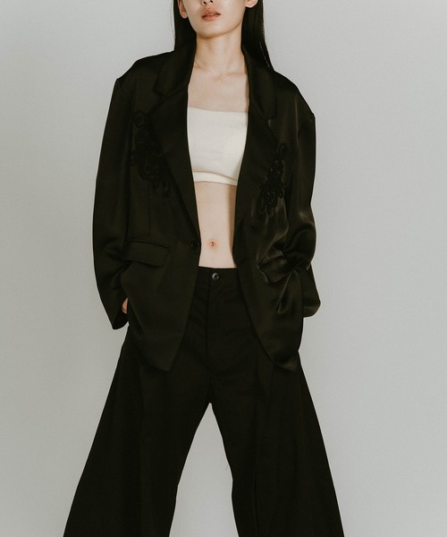 Knuth Marf（クヌースマーフ）の「【Knuth Marf】embroidered satin jacket サテンジャケット（テーラードジャケット・レディース・モスグリーン/ブラック/アイボリー・FREE）」の14枚目の写真