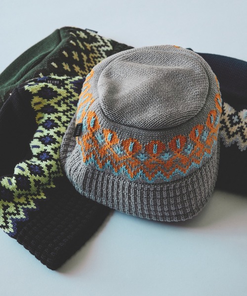 BEAMS（ビームス）の「ジャカード ニット バケットハット（ニットキャップ/ビーニー・メンズ・グリーン/ブラック/グレー/ネイビー・ONE SIZE）」の2枚目の写真