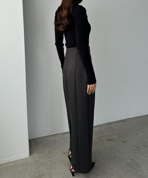 Louere(ルエレ)の「ポケットデザインファスナースリットIラインポンチスカート(スカート・レディース・ブラック/ブラウン/チャコール・X-LARGE/LARGE/MEDIUM/SMALL)」の16枚目の写真