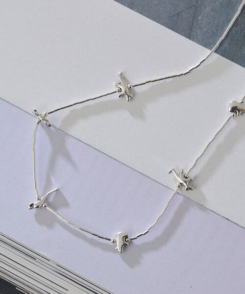 ear PAPILLONNER(イアパピヨネ)の「《スターリングシルバー使用》フェティッシュミディアムネックレス(ネックレス・レディース・シルバー系その他4・FREE)」の8枚目の写真