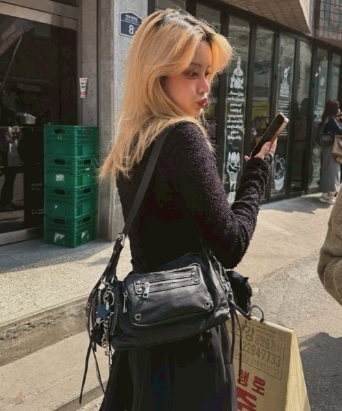 [BLACKPURPLE] Marco Bag 2ストラップ付き 女性人気 韓国バッグ BLACK PURPLE】Marco Bag（ショルダーバッグ）｜BLACKPURPLE