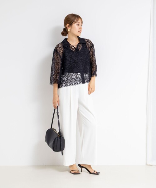 NOLLEY’S(ノーリーズ)の「Brocheレースショートシャツ(シャツ/ブラウス・レディース・オフホワイト/ブラック・38)」の4枚目の写真