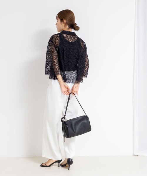 NOLLEY’S(ノーリーズ)の「Brocheレースショートシャツ(シャツ/ブラウス・レディース・オフホワイト/ブラック・38)」の6枚目の写真