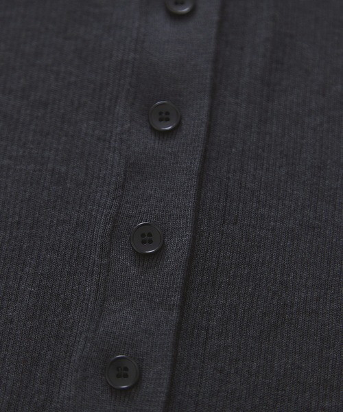 ADAM ET ROPE'（アダムエロペ）の「リブノースリーブニット（ニット/セーター・レディース・ベージュ系その他/ブラウン系その他3/チャコールグレー・FREE）」の15枚目の写真