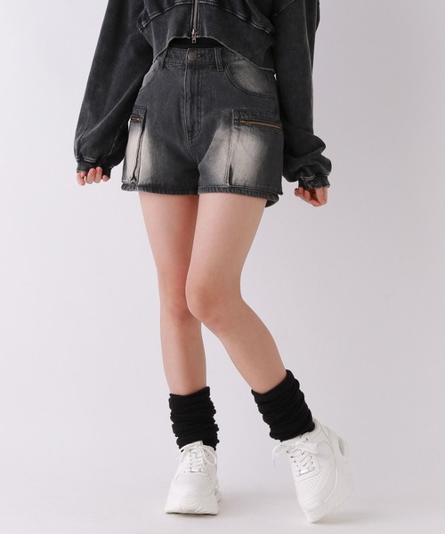 repipi armario(レピピ アルマリオ)の「カーゴミニショートパンツ(デニムパンツ・キッズ・レオパード/イエロー系その他/ブラック系その他・MEDIUM/SMALL/LARGE)」の2枚目の写真