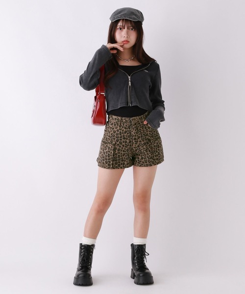 repipi armario(レピピ アルマリオ)の「カーゴミニショートパンツ(デニムパンツ・キッズ・レオパード/イエロー系その他/ブラック系その他・MEDIUM/SMALL/LARGE)」の7枚目の写真