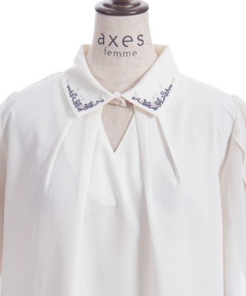 axes femme（アクシーズファム）の「ステラ刺繍ブラウス（シャツ/ブラウス・レディース・ブラック/サックスブルー/キナリ・FREE）」の5枚目の写真