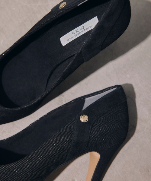 SEVEN TWELVE THIRTY(セヴントゥエルヴサーティー)の「カラーインソールコンビネーションパンプス(パンプス・レディース・チェック/ブラック/グレー・23.5cm/23cm/22.5cm/22cm/24.5cm/24cm)」の4枚目の写真