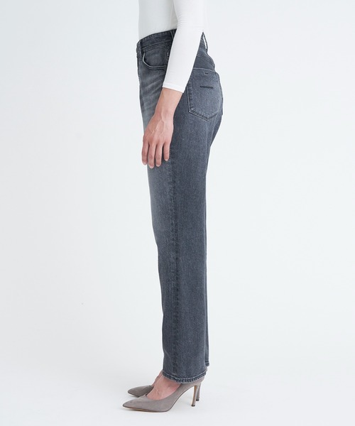 YANUK(ヤヌーク)の「ストレート "LOUISE"(デニムパンツ・レディース・グレー・24inch/25inch/26inch/27inch/23inch/22inch/21inch)」の5枚目の写真