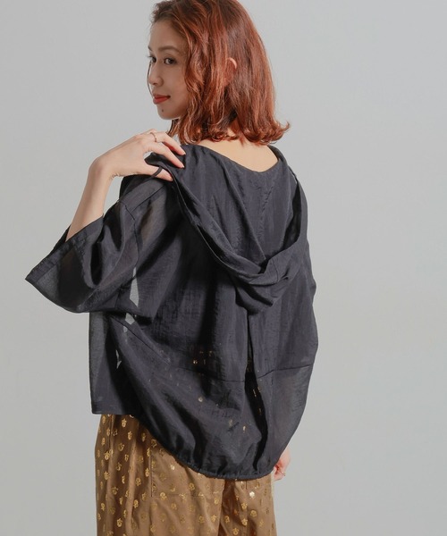 studio CLIP(スタディオクリップ)の「シアーフードシャツ(シャツ/ブラウス・レディース・ライトグレー/ブラック/アイボリー・FREE)」の20枚目の写真