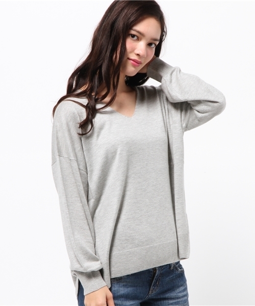 DouDou（ドゥドゥ）の「【DouDou】Vネックゆるニットプルオーバー（ニット/セーター・レディース・ライトブルー/イエロー/グレー/ホワイト・FREE）」の5枚目の写真