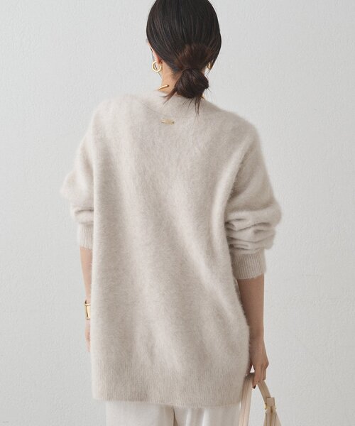 LOUNGEDRESS(ラウンジドレス)の「FURカシミヤニットカーデ(ニット/セーター・レディース・ネイビー/グレー/アイボリー・FREE)」の10枚目の写真