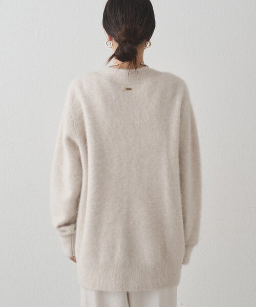 LOUNGEDRESS(ラウンジドレス)の「FURカシミヤニットカーデ(ニット/セーター・レディース・ネイビー/グレー/アイボリー・FREE)」の14枚目の写真