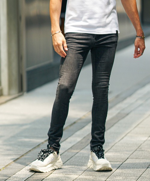 SOMEDIFF(サムディフ)の「【SOMEDIFF】接触冷感極細デニムパンツ メンズ スキニー スリム ストレッチ ジーンズ ジーパン 春服(デニムパンツ・メンズ・スカイブルー/ブラック/ブルー・XL/L/M/S)」の2枚目の写真