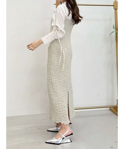 OUNNOUN（オウンノウン）の「【OUNNOUN】ドロストスリーブシャツ（シャツ/ブラウス・レディース・アイボリー/ブルー/ライトグレー・FREE）」の15枚目の写真