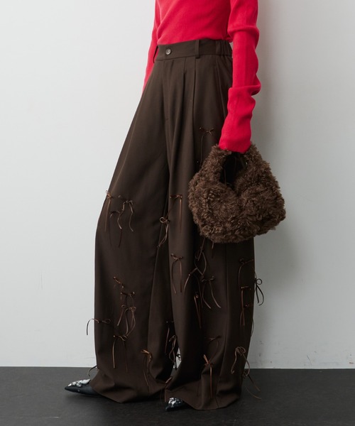 LA BELLE ETUDE（ラベルエチュード）の「many ribbon pants（スラックス・レディース・ブラウン/アイボリー/ブラック・0/1）」の3枚目の写真