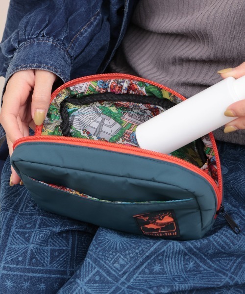 チチカカ（チチカカ）の「トラベルポーチ（ポーチ・レディース・ダークグリーン/ブラック・FREE）」の3枚目の写真