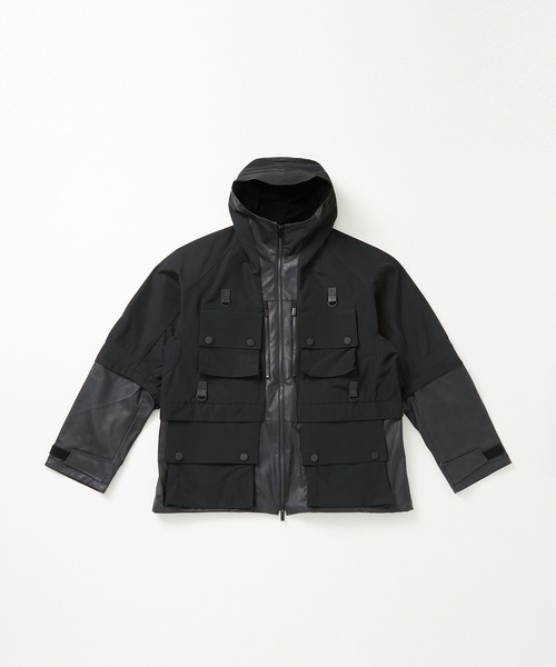 WHITE MOUNTAINEERING(ホワイトマウンテニアリング)の「White Mountaineering WINDSTOPPER ZIP OFF MOUNTAIN PARKA (BK2573205)(マウンテンパーカー・メンズ・ブラック・2)」の1枚目の写真