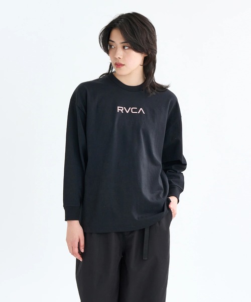 RVCA(ルーカ)の「RVCA レディース BANDANA VA BOX LOGO LS TEE ロンT 【2025年秋冬モデル】/ルーカボックスグラフィックバックプリント長袖ロゴロンT(Tシャツ/カットソー・レディース・ホワイト/ブラック/グレー・SMALL/MEDIUM/LARGE)」の15枚目の写真