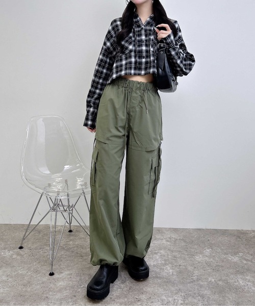 INGNI(イング)の「サイドスリットカーゴパンツ(カーゴパンツ・レディース・ブラック/グレー/カーキ/ブラウン・FREE)」の13枚目の写真