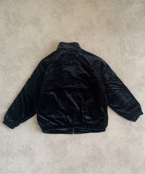 link lot(リンクロット)の「【2点セット】ベロア ライントラックジャケット&ラインパンツ セットアップ(セットアップ・メンズ・ブラック・M)」の16枚目の写真