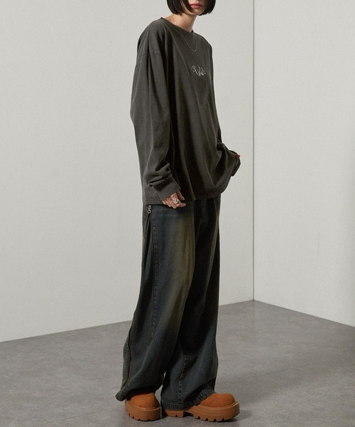 Alfred Alex（アルフレッドアレックス）の「【Alfred Alex】ヴィンテージ加工ピグメントメタルシリコンプリントオーバーサイズロンＴ（Tシャツ/カットソー・メンズ・グレイッシュブルー/ブラック/ワイン/ブラウン・M/L）」の11枚目の写真