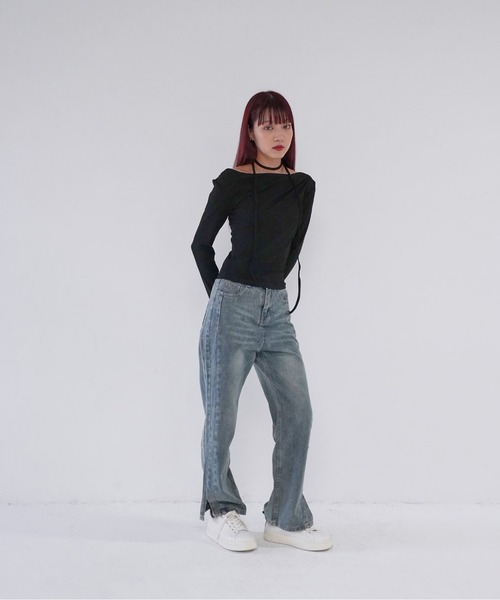 Uenui(ウニュイ)の「【 cunii 】 off shoulder rib top(Tシャツ/カットソー・レディース・グレー/ブラック/ベージュ系/レッド・FREE)」の7枚目の写真