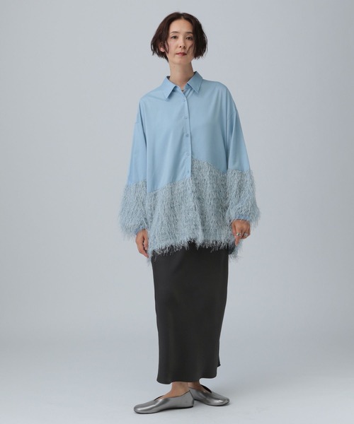 LEPSIM(レプシィム)の「フリンジドッキングシャツチュニック 595310(シャツ/ブラウス・レディース・ブラック/アイボリー/ブルー・FREE)」の16枚目の写真