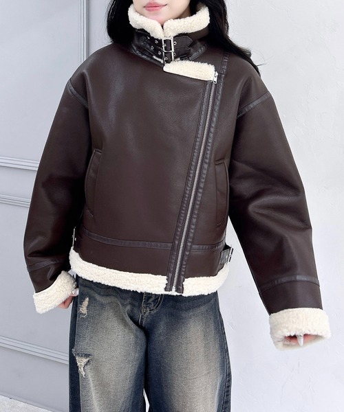 INGNI（イング）の「クロップド丈フライトジャケット（ムートンコート・レディース・ブラック系その他2/アイボリー/ブラウン系3・M）」の6枚目の写真