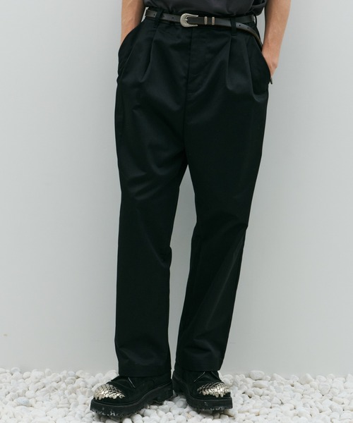 AFF AIVER(エイエフエフアイバー)の「ルーズストレートワイドパンツ(その他パンツ・メンズ・ブラック/ダークグレー・マルチサイズ)」の1枚目の写真