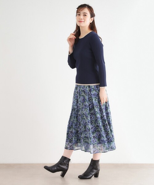 LAURA ASHLEY(ローラアシュレイ)の「【洗える/ハイゲージ/配色デザイン】プルオーバーニット(ニット/セーター・レディース・ブラウン系その他2/ネイビー・38/40)」の9枚目の写真