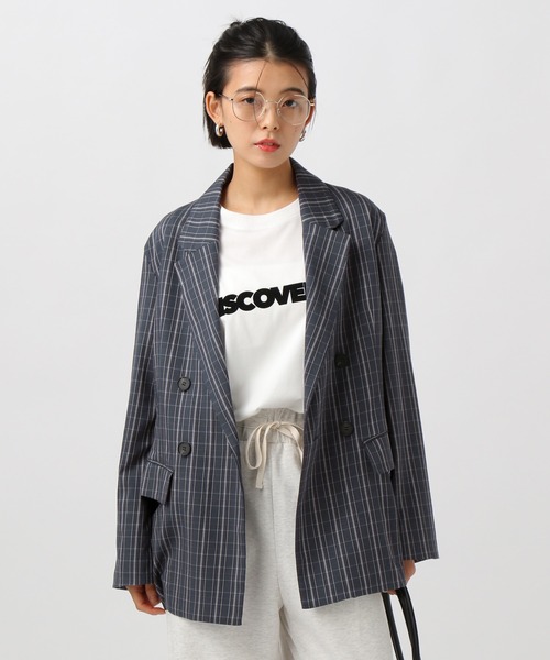 BAYFLOW（ベイフロー）の「[シャツ感覚で羽織れる]チェックテーラードジャケット（テーラードジャケット・レディース・ベージュ/チャコール・SMALL/MEDIUM）」の2枚目の写真