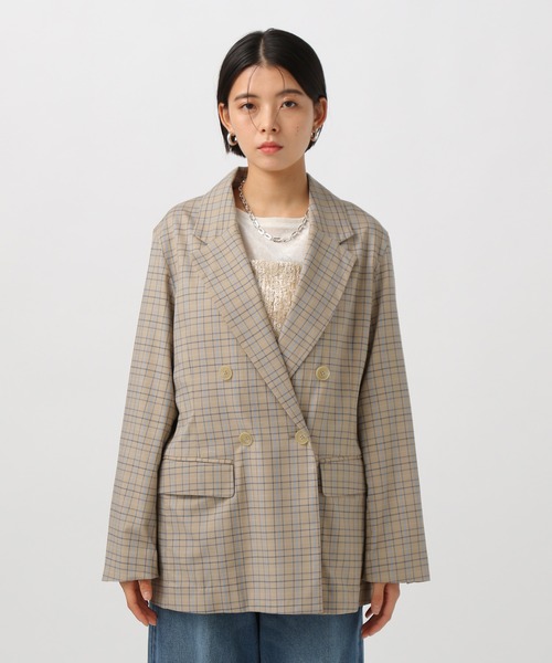 BAYFLOW（ベイフロー）の「[シャツ感覚で羽織れる]チェックテーラードジャケット（テーラードジャケット・レディース・ベージュ/チャコール・SMALL/MEDIUM）」の4枚目の写真
