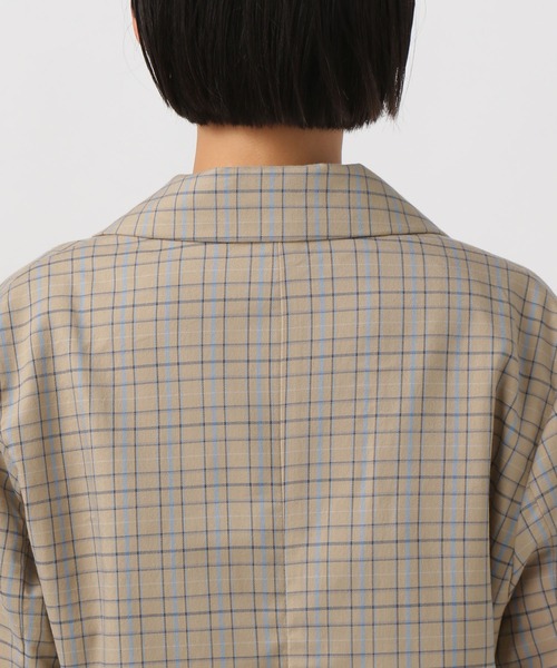 BAYFLOW（ベイフロー）の「[シャツ感覚で羽織れる]チェックテーラードジャケット（テーラードジャケット・レディース・ベージュ/チャコール・SMALL/MEDIUM）」の17枚目の写真