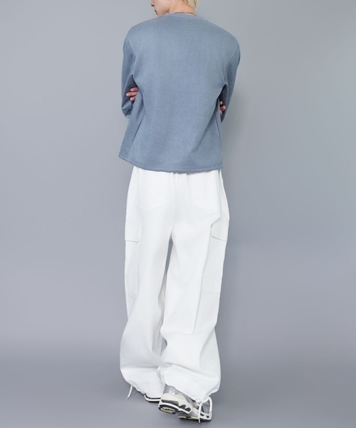 SPINNS（スピンズ）の「短丈フェイクスエードワンポイントスウェット/ワンポイントハート/ショート丈（スウェット・メンズ・ブルー/チャコール/アイボリー・ONESIZE）」の7枚目の写真