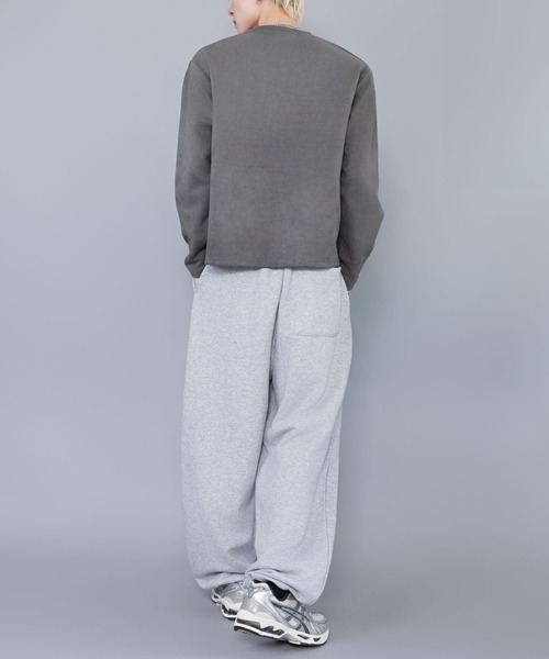 SPINNS（スピンズ）の「短丈フェイクスエードワンポイントスウェット/ワンポイントハート/ショート丈（スウェット・メンズ・ブルー/チャコール/アイボリー・ONESIZE）」の10枚目の写真