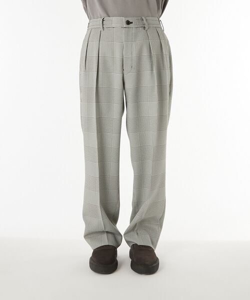 N.HOOLYWOOD COMPILE(N.ハリウッド コンパイル)の「2TUCK TROUSERS(スラックス・メンズ・ブラック系1・36/38/40)」の5枚目の写真