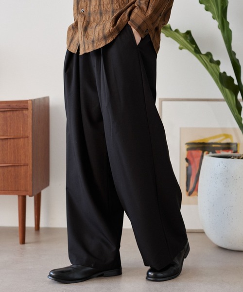 LUCY（ルーシー）の「LUCY/【25年秋冬新作】クロスタックバギースラックス（スラックス・メンズ・ブラック/グレー系その他4/ブラック系その他4・MEDIUM/LARGE）」の15枚目の写真