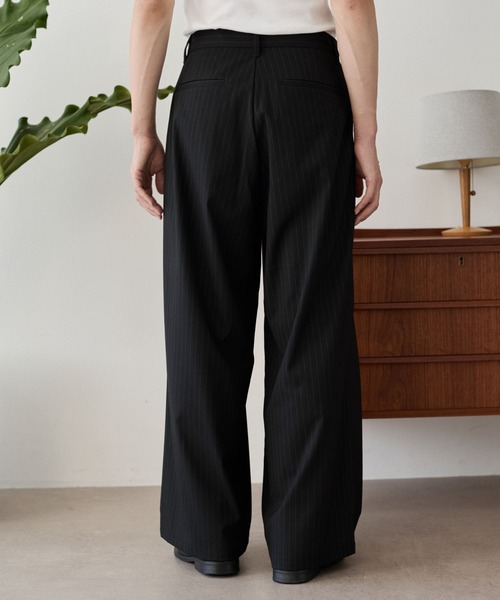 LUCY（ルーシー）の「LUCY/【25年秋冬新作】クロスタックバギースラックス（スラックス・メンズ・ブラック/グレー系その他4/ブラック系その他4・MEDIUM/LARGE）」の21枚目の写真