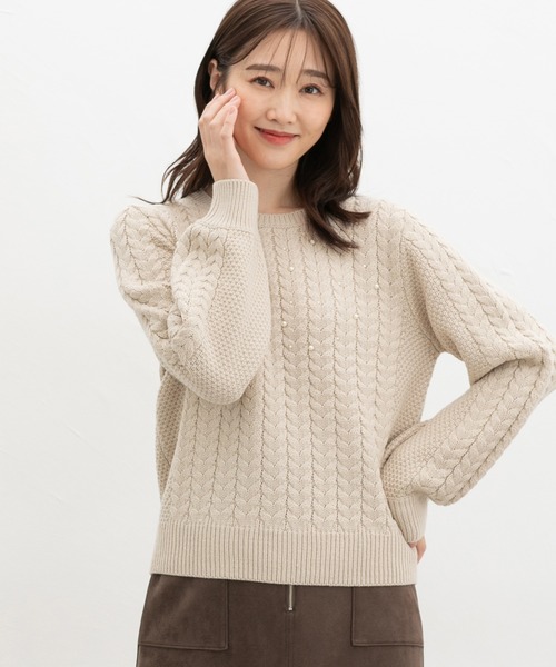Honeys(ハニーズ)の「ケーブル編パール付ニット(ニット/セーター・レディース・ベージュ/ネイビー/ラベンダー/ミント/アイボリー・3L/S/M/LL/L)」の19枚目の写真
