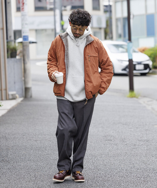 ワンポイント刺繍入りリバーシブルジャケット ブルゾン アウター ワンポイント刺繍ロゴ/配色ナイロンバルーン