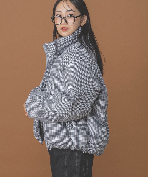 3.3 Field Trip （3.3フィールドトリップ）の「3.3 Field Trip／アソートパファージャケット（ダウンジャケット/コート・レディース・ベージュ/ブラック×ホワイト/ブラック×グリーン/ブラック・MEDIUM）」の12枚目の写真