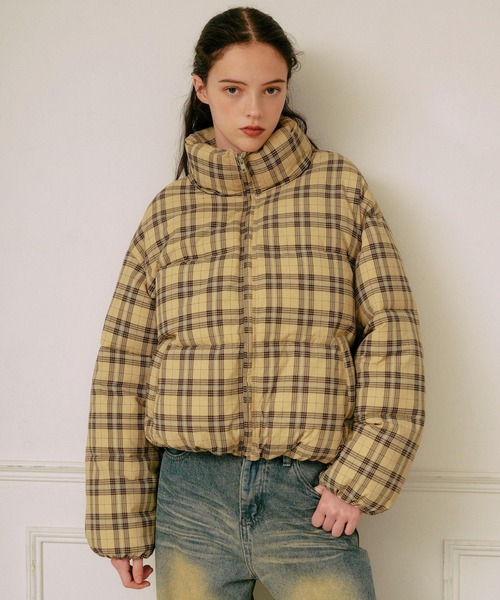 3.3 Field Trip （3.3フィールドトリップ）の「3.3 Field Trip／アソートパファージャケット（ダウンジャケット/コート・レディース・ベージュ/ブラック×ホワイト/ブラック×グリーン/ブラック・MEDIUM）」の8枚目の写真